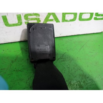 Recambio de enganche cinturon trasero derecho para citroën c3 exclusive referencia OEM IAM 9684561080  