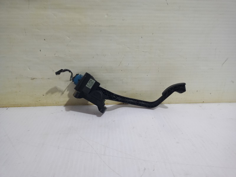 Recambio de pedal acelerador para fiat doblo (119) 1.9 d active (05.2004) referencia OEM IAM 0281002415  