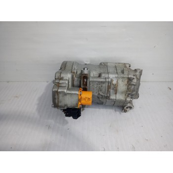 COMPRESOR AIRE ACONDICIONADO 97729AT000 / 977E1AT300 