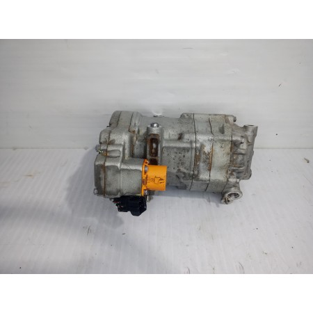 Recambio de compresor aire acondicionado para kia niro (sg2) hybrid concept referencia OEM IAM 97729AT000 / 977E1AT300  