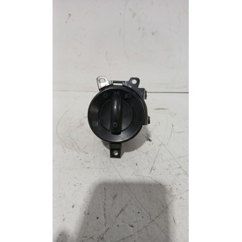 Recambio de mando luces para volkswagen polo iv sedán (9n2, 9n4) 1.9 tdi referencia OEM IAM 6Q0941531B  