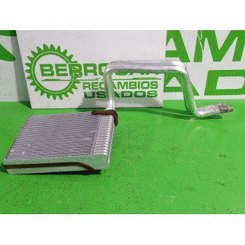 Recambio de radiador calefaccion / aire acondicionado para ford focus turn. (cb8) 1.6 tdci cat referencia OEM IAM VPAMFH18476AA 