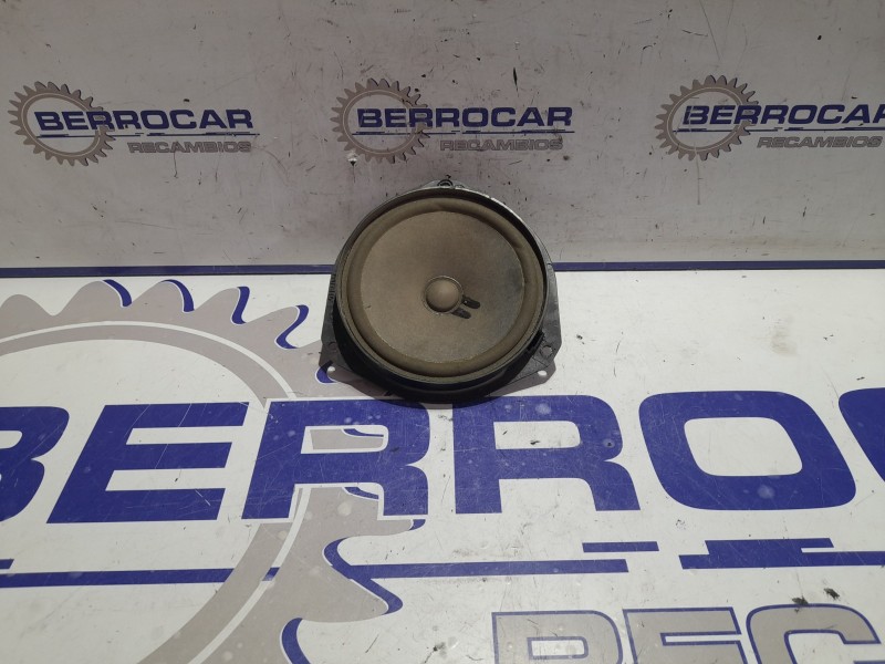 Recambio de altavoz para fiat punto (evo) (199) 1.3 16v jtd cat referencia OEM IAM 90016432104  