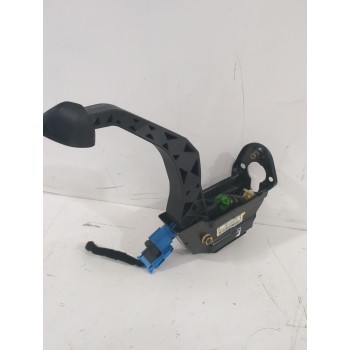 PEDAL EMBRAGUE 6Q1721059 