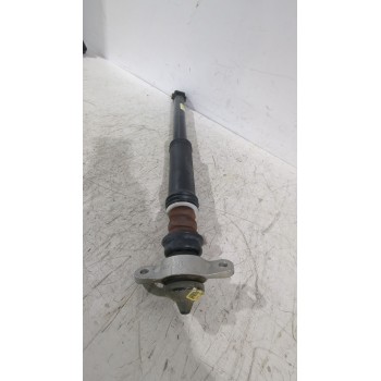 Recambio de amortiguador trasero derecho para kia stonic (yb) 1.0 t-gdi referencia OEM IAM S7555300H8750  