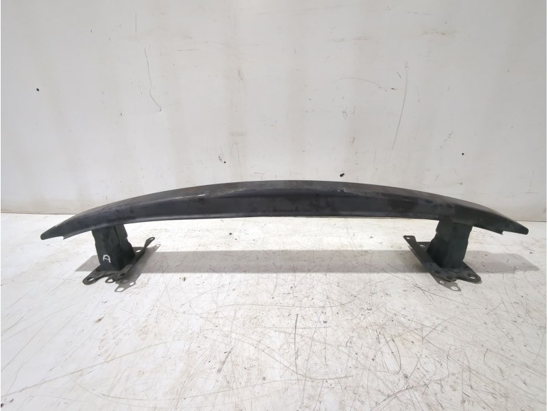 Recambio de refuerzo paragolpes delantero para volkswagen polo iv (9n_, 9a_) 1.9 sdi referencia OEM IAM 600806564  