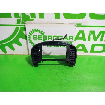 Recambio de rejilla aireadora para nissan juke (f15) acenta referencia OEM IAM 682601KE0A  