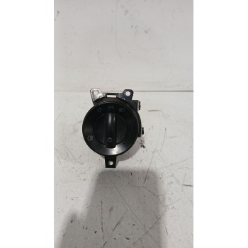 Recambio de mando luces para volkswagen polo iv sedán (9n2, 9n4) 1.9 tdi referencia OEM IAM 6Q0941531B  