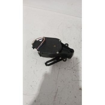 Recambio de motor apertura trampilla para seat arosa (6h1) 1.4 tdi referencia OEM IAM 6NN00762600  