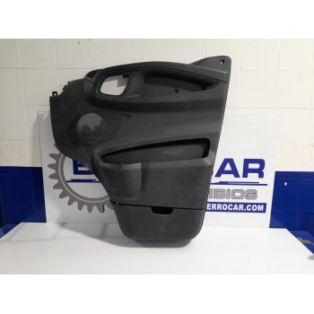 Recambio de guarnecido puerta delantera derecha para iveco daily furgón 2.3 diesel cat referencia OEM IAM 5801843299  