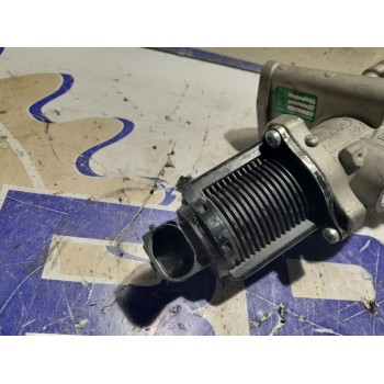 Recambio de valvula egr para opel corsa d 1.3 16v cdti referencia OEM IAM 55201144  