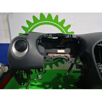 Recambio de kit airbag para nissan juke (f15) acenta referencia OEM IAM 682001KP1A  