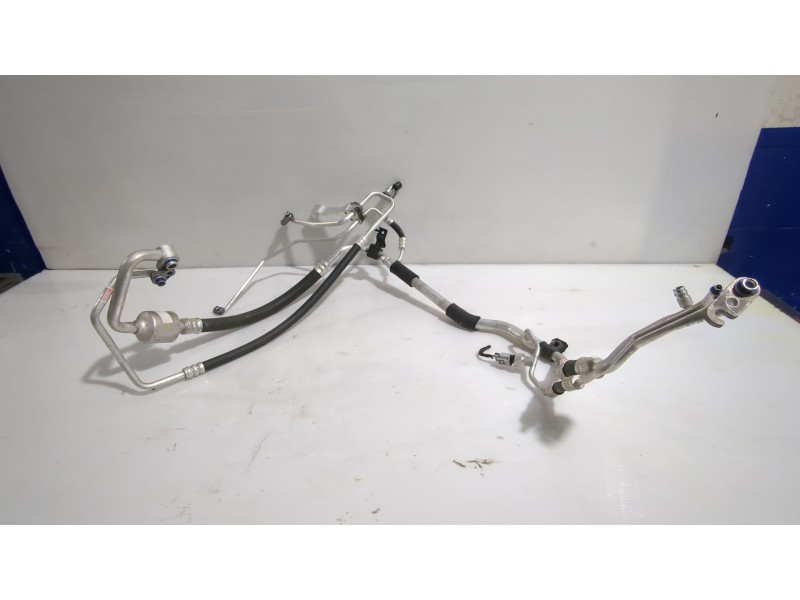 Recambio de tubos aire acondicionado para kia stonic (yb) 1.0 t-gdi referencia OEM IAM 97775H8950  