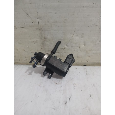 Recambio de valvula aire adicional para volkswagen polo iv (9n_, 9a_) 1.9 sdi referencia OEM IAM 1J0906627  