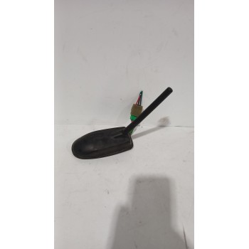 Recambio de antena para kia stonic (yb) 1.0 t-gdi referencia OEM IAM 96200H8110  