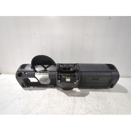 Recambio de salpicadero para volkswagen polo iv (9n_, 9a_) 1.9 sdi referencia OEM IAM 6Q1857003  