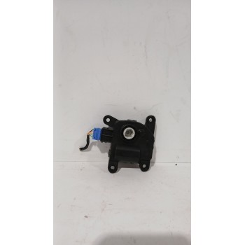 Recambio de motor apertura trampilla para kia stonic (yb) 1.0 t-gdi referencia OEM IAM H40073088  
