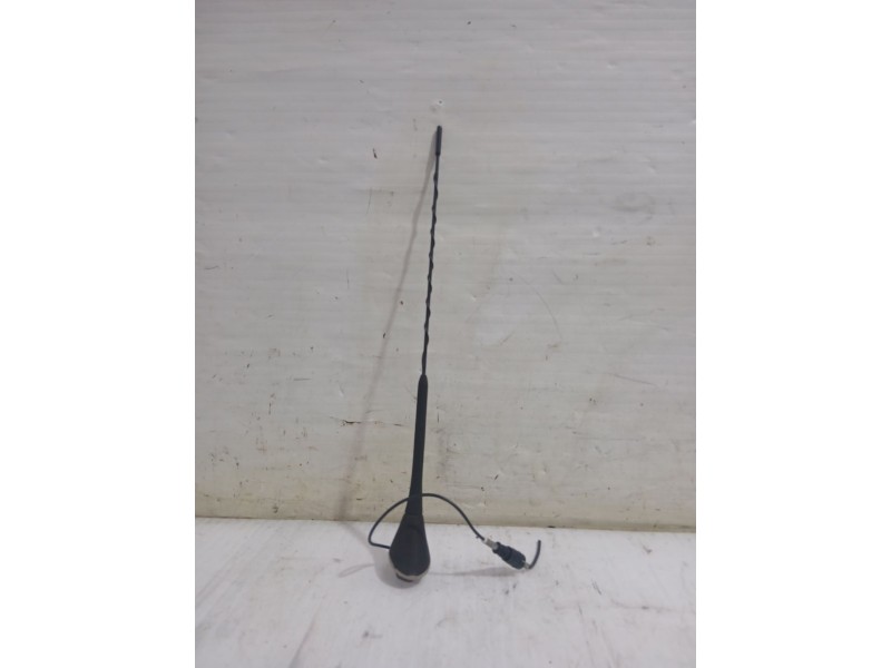 Recambio de antena para volkswagen polo iv (9n_, 9a_) 1.9 sdi referencia OEM IAM 1J0035849A  