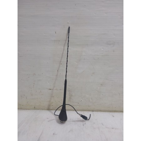 Recambio de antena para volkswagen polo iv (9n_, 9a_) 1.9 sdi referencia OEM IAM 1J0035849A  