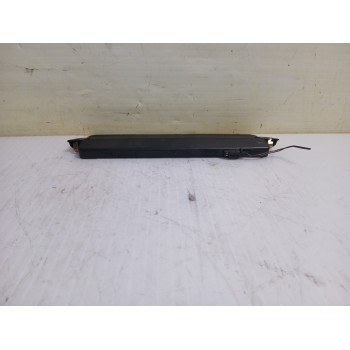 Recambio de piloto trasero central para volkswagen passat berlina (3c2) individual referencia OEM IAM 3C5945087  