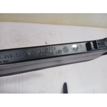 Recambio de piloto trasero central para volkswagen passat berlina (3c2) individual referencia OEM IAM 3C5945087  