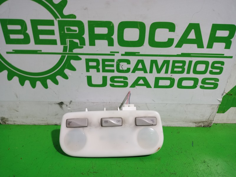 Recambio de luz interior para renault scenic iii xmod bose referencia OEM IAM 264300007R  