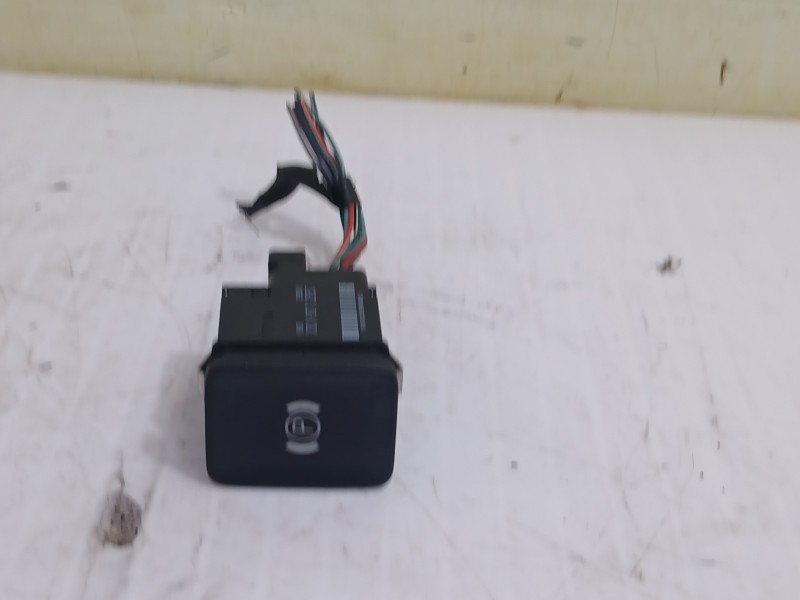 Recambio de freno de mano electrico para volkswagen passat berlina (3c2) individual referencia OEM IAM 3C0927225C  