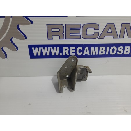 Recambio de soporte para iveco daily furgón 2.3 diesel cat referencia OEM IAM 8872940  