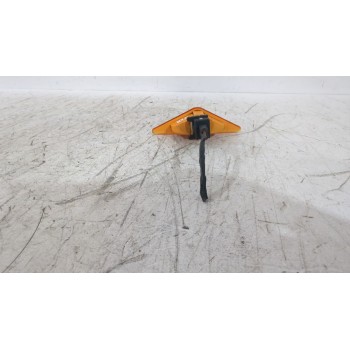 Recambio de piloto lateral izquierdo para ford focus i (daw, dbw) 1.8 tdci referencia OEM IAM 4364357  