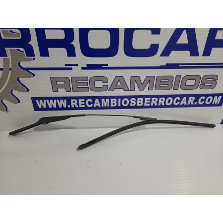 Recambio de brazo limpia delantero izquierdo para iveco daily furgón 2.3 diesel cat referencia OEM IAM 5801645537KZ  