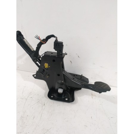 Recambio de pedal freno para volkswagen polo iv (9n_, 9a_) 1.9 sdi referencia OEM IAM 6Q1721058  