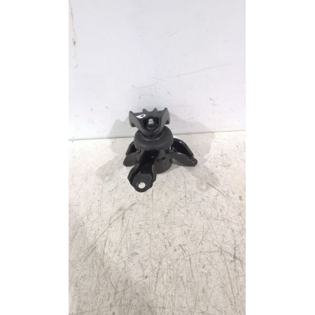 Recambio de soporte motor derecho para kia stonic (yb) 1.0 t-gdi referencia OEM IAM 21810H8210  