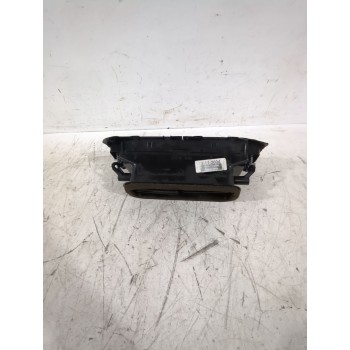 Recambio de rejilla aireadora para volkswagen polo iv (9n_, 9a_) 1.9 sdi referencia OEM IAM 6Q0819728A  