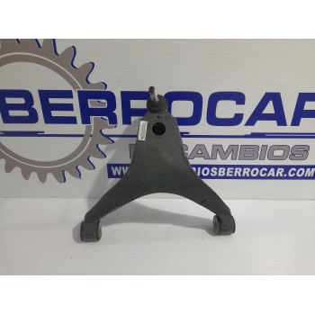 Recambio de brazo suspension inferior delantero izquierdo para iveco daily furgón 2.3 diesel cat referencia OEM IAM 5801564315  