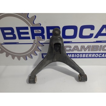 Recambio de brazo suspension inferior delantero izquierdo para iveco daily furgón 2.3 diesel cat referencia OEM IAM 5801564315  