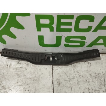 MOLDURA MALETERO BM51N40352A 