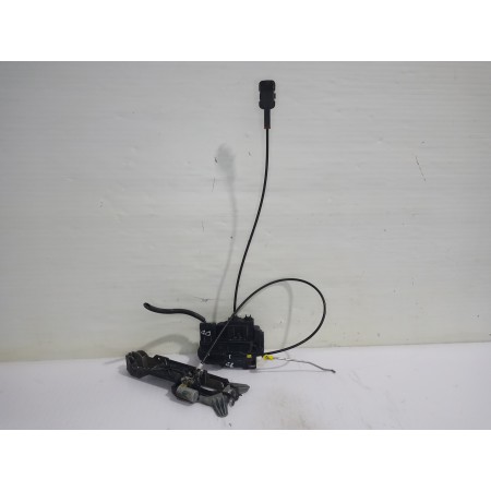 Recambio de cerradura puerta delantera derecha para nissan micra (k12e) acenta referencia OEM IAM 80500AX111  