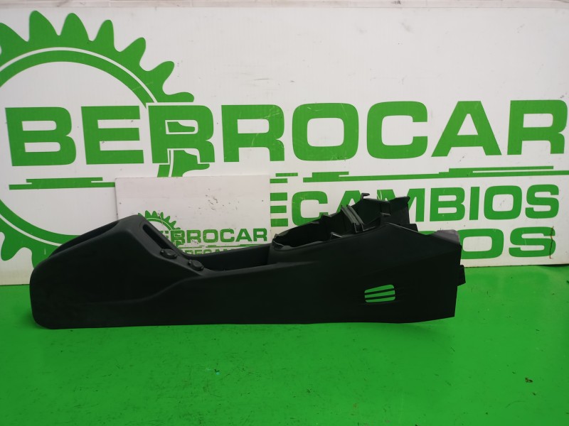 Recambio de consola central para citroën c3 exclusive referencia OEM IAM 9684220977  