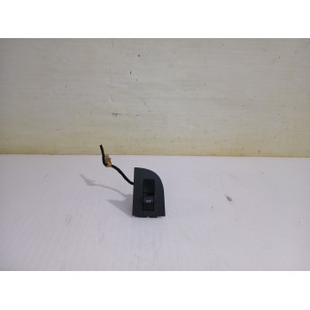 MANDO ELEVALUNAS TRASERO IZQUIERDO 4B0959855 