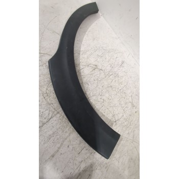 Recambio de aletin trasero derecho para kia stonic (yb) 1.0 t-gdi referencia OEM IAM 87744H8400  