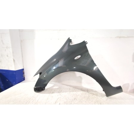 Recambio de aleta delantera izquierda para toyota auris (_e15_) 1.6 (zre151_) referencia OEM IAM 5380202100  