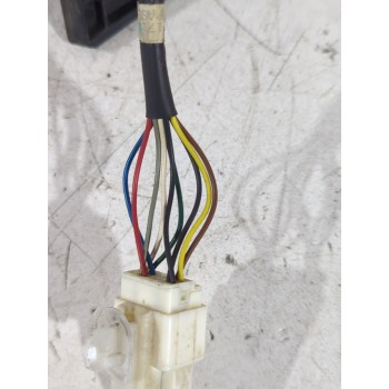 Recambio de retrovisor izquierdo para toyota avensis sedán (_t25_) 2.0 d-4d (adt250_) referencia OEM IAM 3004743  