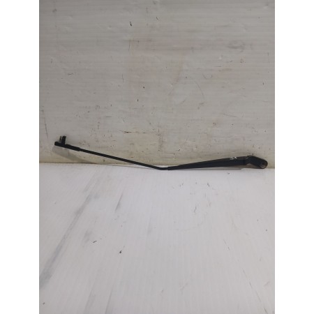 Recambio de brazo limpia delantero derecho para volkswagen polo iv (9n_, 9a_) 1.9 sdi referencia OEM IAM 6Q1955410B  