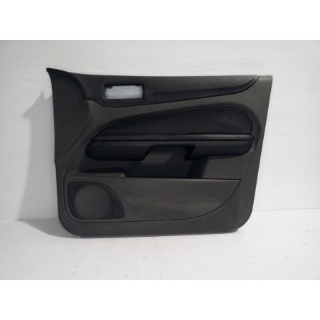 Recambio de guarnecido puerta delantera derecha para ford focus berlina (cap) trend referencia OEM IAM 4M51A23942C  