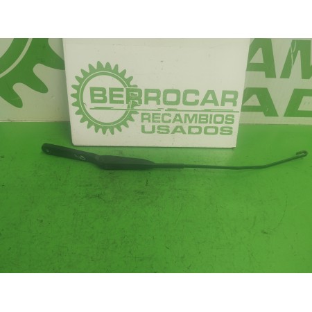 Recambio de brazo limpia delantero derecho para citroën berlingo 1.9 diesel referencia OEM IAM 80007467  