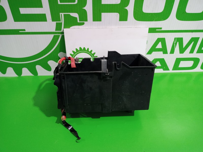 Recambio de soporte bateria para ford focus turn. (cb8) 1.6 tdci cat referencia OEM IAM AM5110723AB  