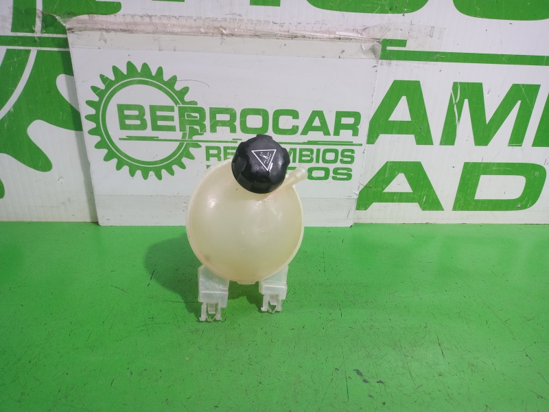 Recambio de deposito expansion para peugeot 2008 (--.2013) allure referencia OEM IAM 980077728002  