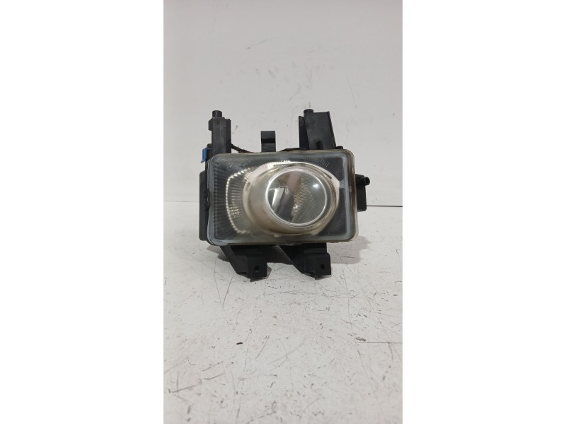 Recambio de faro antiniebla izquierdo para opel astra h gtc (a04) 1.7 cdti (l08) referencia OEM IAM 13261999  