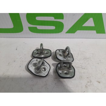 Recambio de anclaje cerradura para citroën c4 sedan 1.6 16v cat (nfu / tu5jp4) referencia OEM IAM 916458  