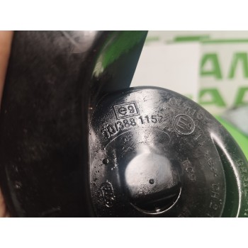 Recambio de claxon para citroën berlingo 1.9 diesel referencia OEM IAM E9703881157  